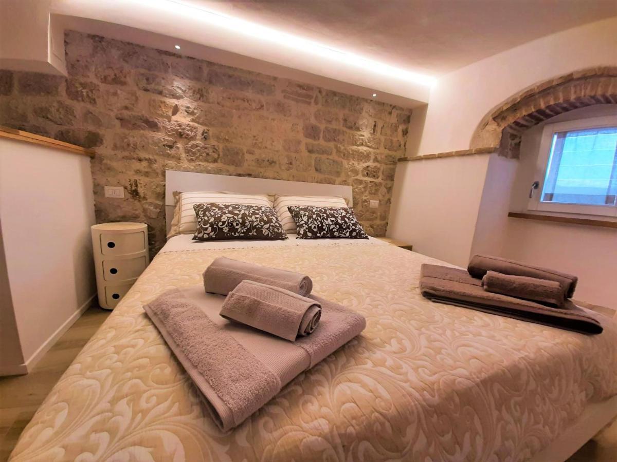 Appartamento Gattapone 9 Gubbio Exterior photo
