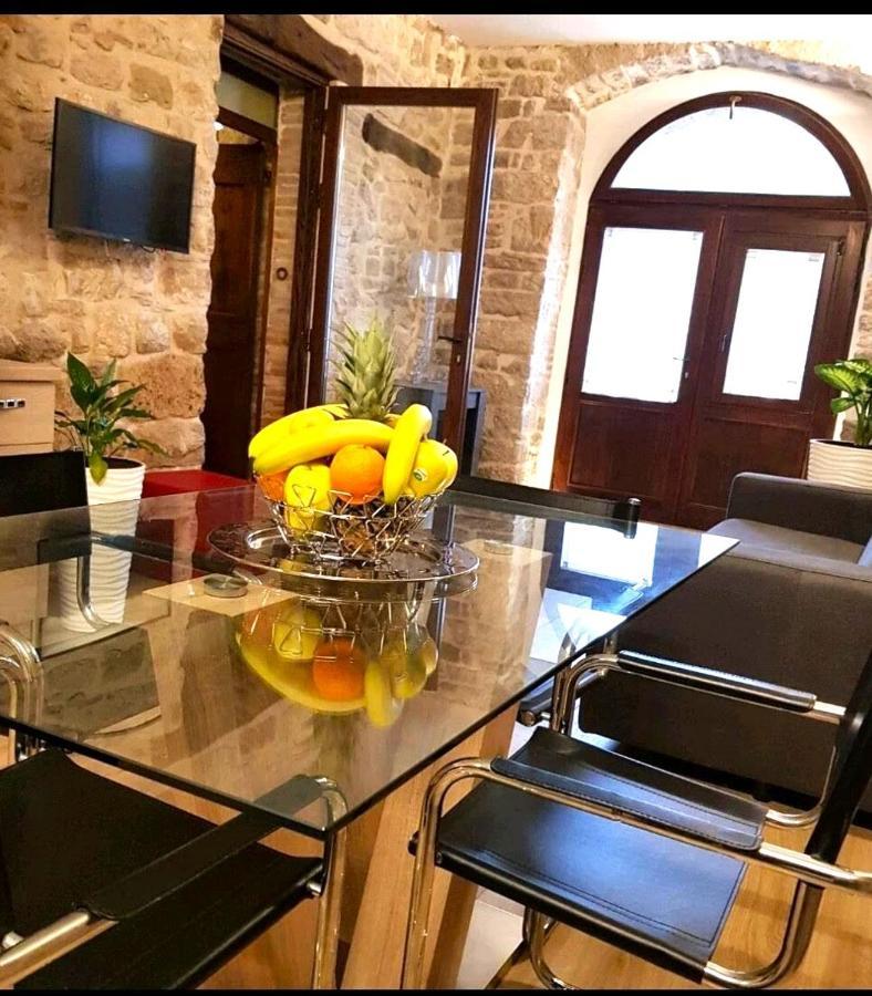 Appartamento Gattapone 9 Gubbio Exterior photo